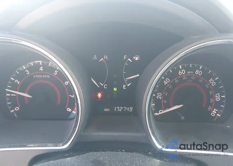 2011 Toyota Highlander Base V6 z USA, uszkodzony, nr VIN 5TDBK3EH7BS083266